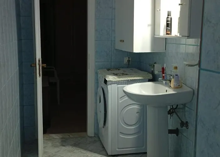 Qender Apartamento *